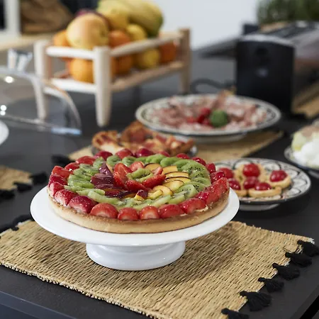 Musae Relais & 폴리나노 아마레