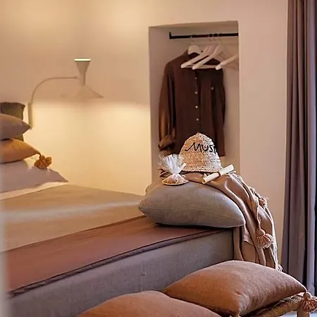 Musae Relais &